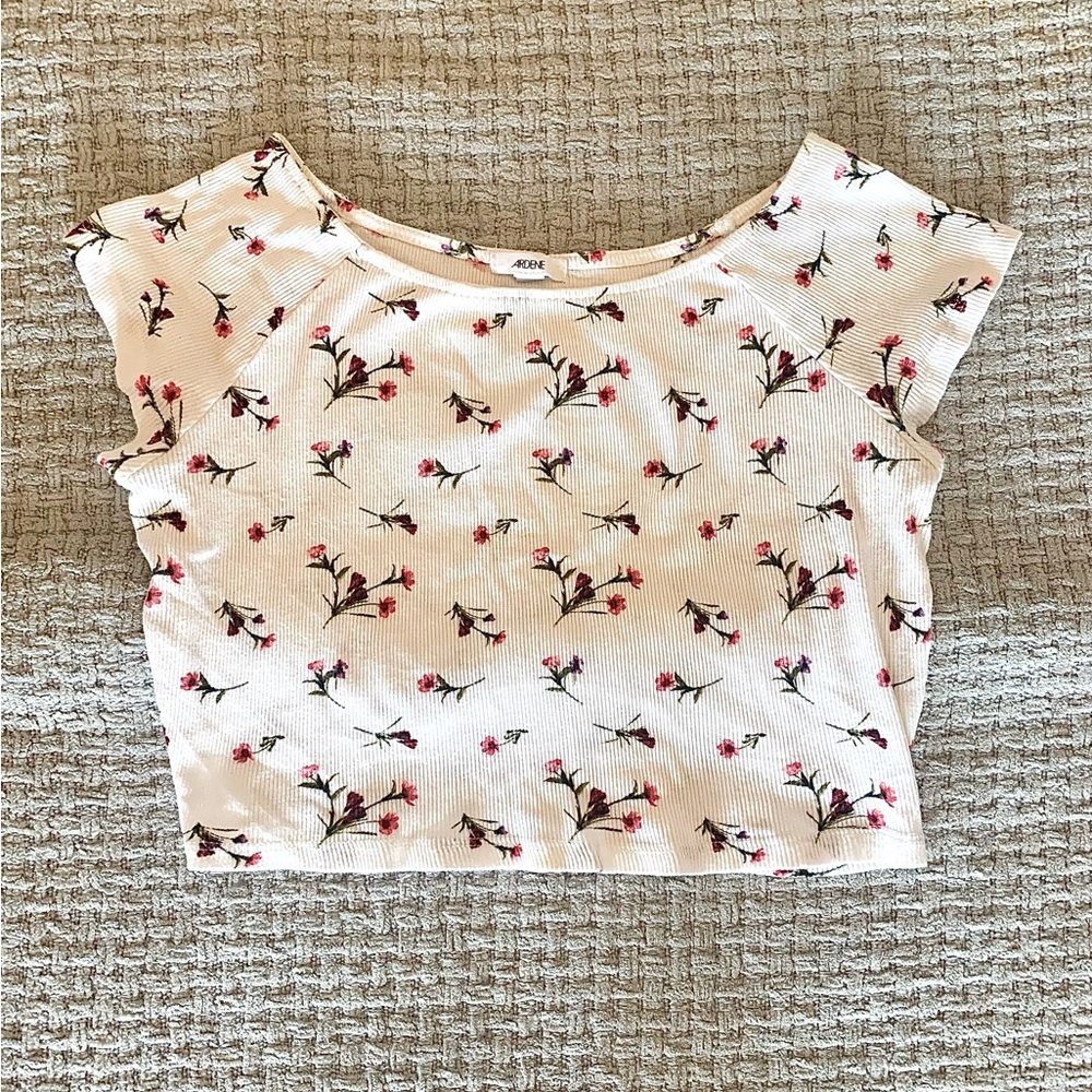 Ardene Floral White Cropped Top 🌸